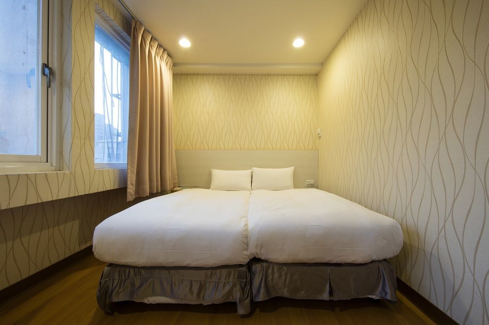 Tomorrow Hotel Taipei Eksteriør bilde